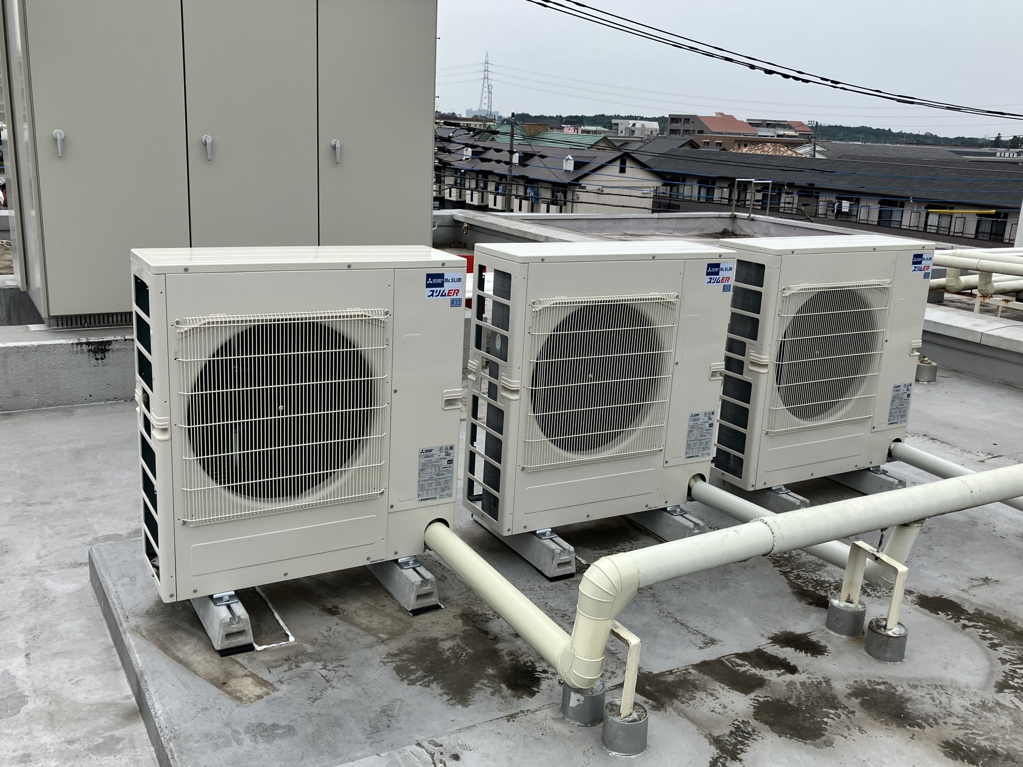 4方向業務用エアコン（パッケージ）3台交換工事_施工前