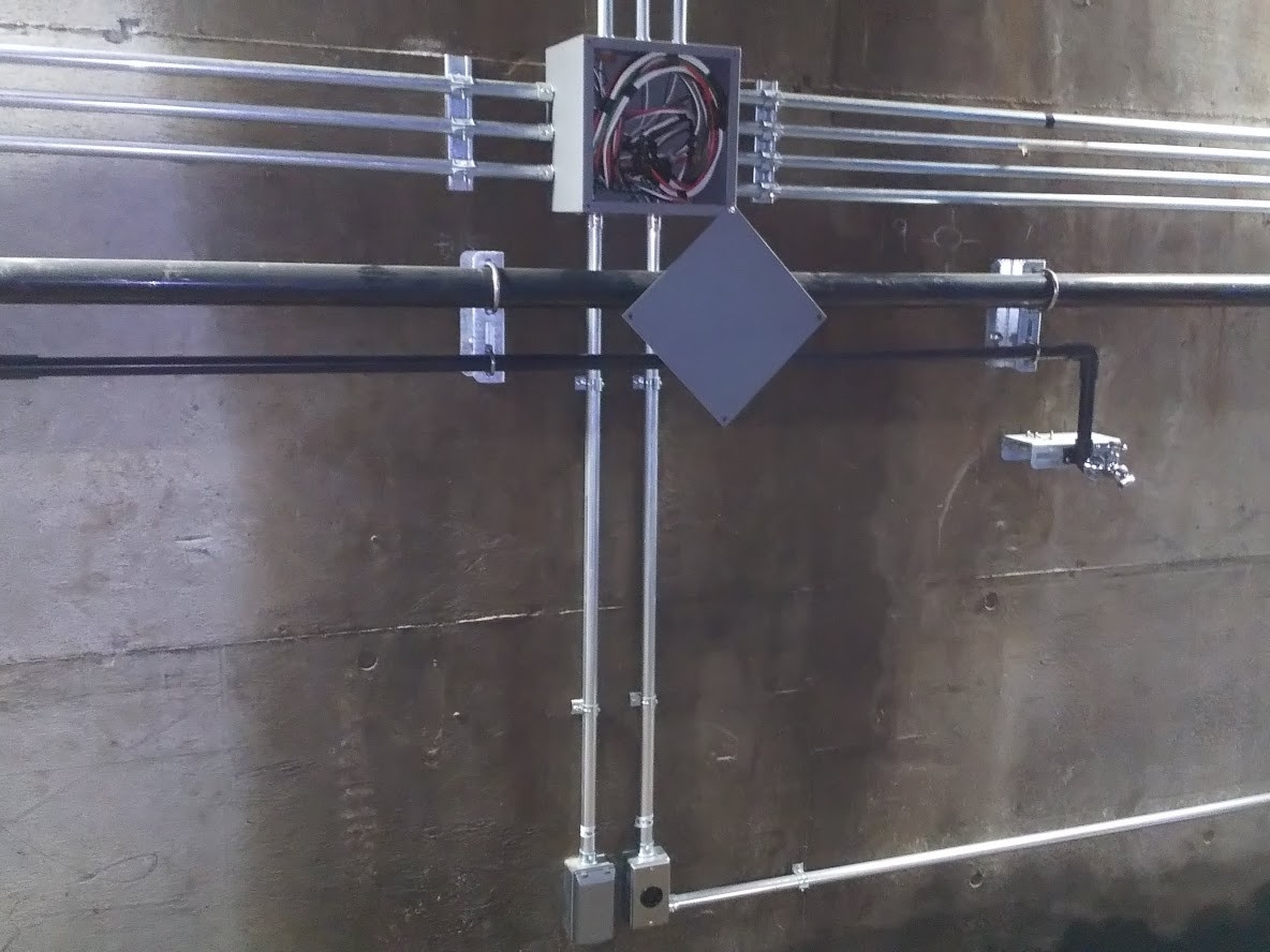 動力設備用　電源敷設工事1