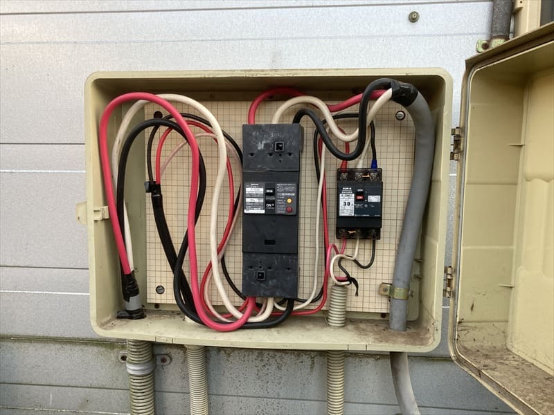 動力ブレーカー・コンセント設置工事_施工後