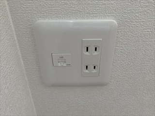 LAN配線敷設工事 施工事例1