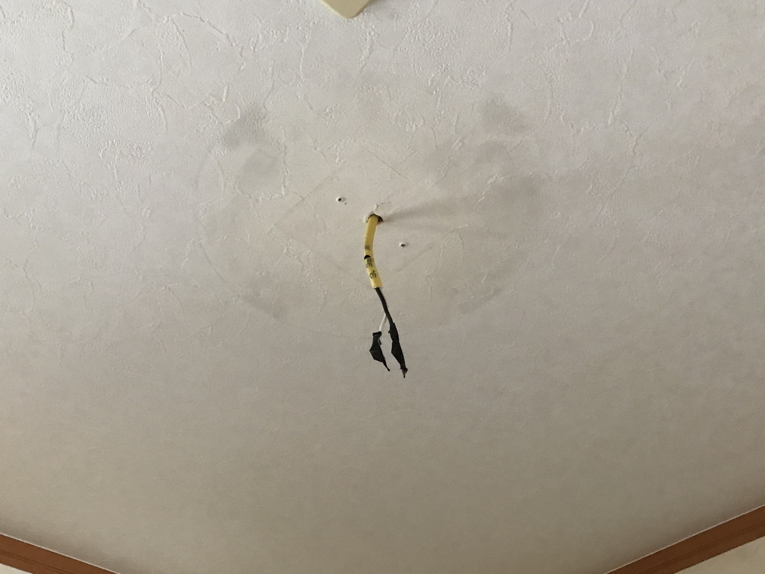 照明・LED工事 施工前の照明