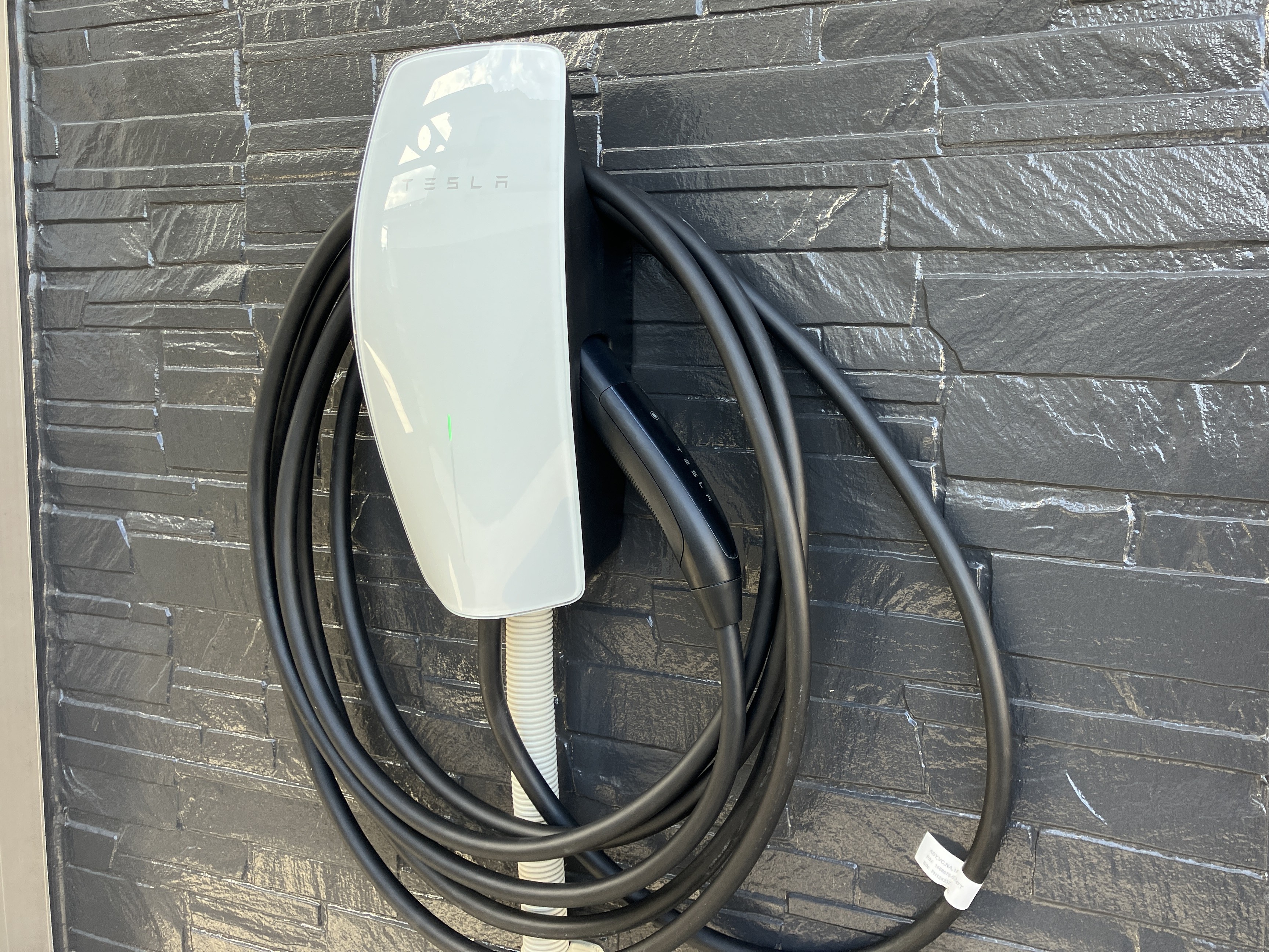 テスラウォールコネクター設置工事 施工後